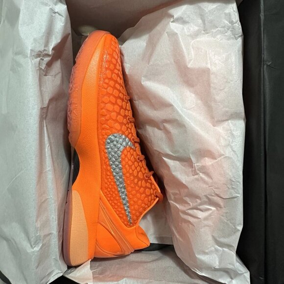 Size  -  10.5 Nike Kobe 6 Protro Total Orange Men’s Athletic Basketball Sneakers